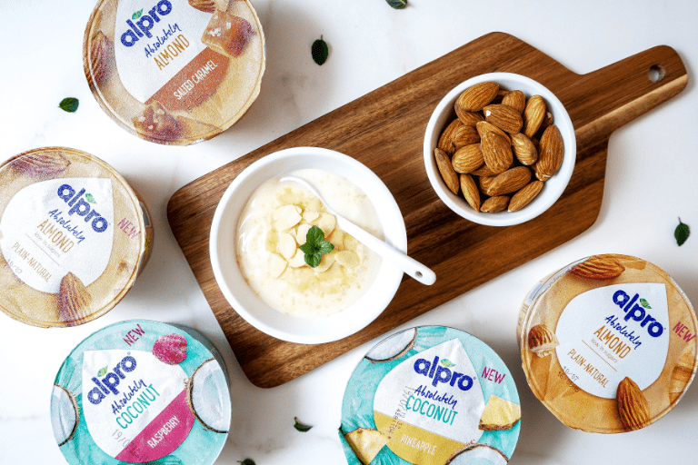 Rastlinné jogurty Alpro s rôznymi príchuťami